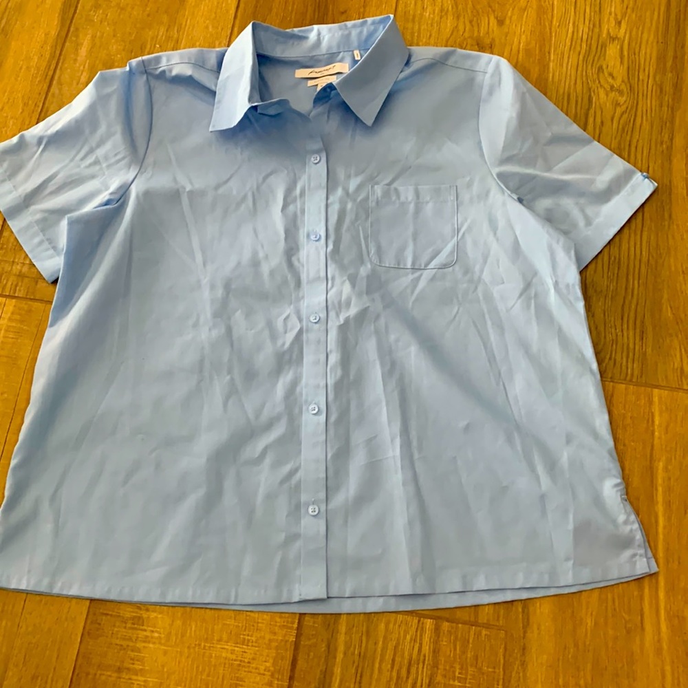 Foxcroft womens short sleeve button up size 16